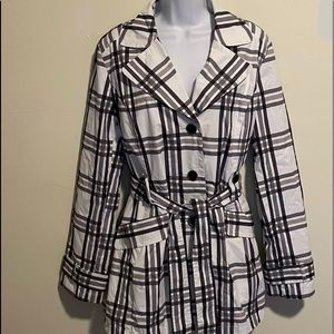 Faded glory rain jacket size L(12-14